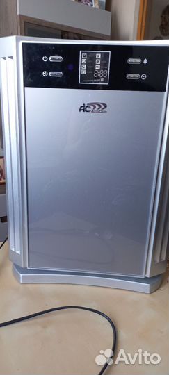 Воздухоочиститель- ионизатор AirlnCom