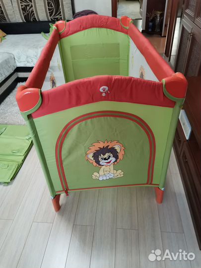 Продам кровать-манеж