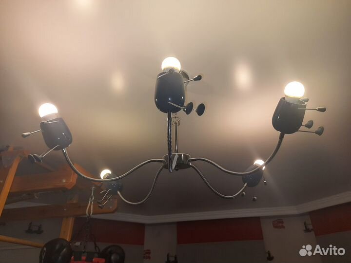Оригинальная люстра
