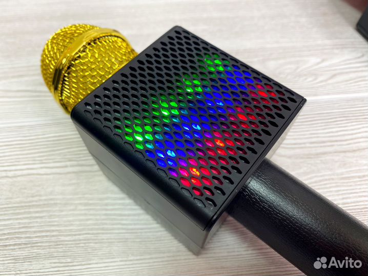 Беспроводной караоке микрофон