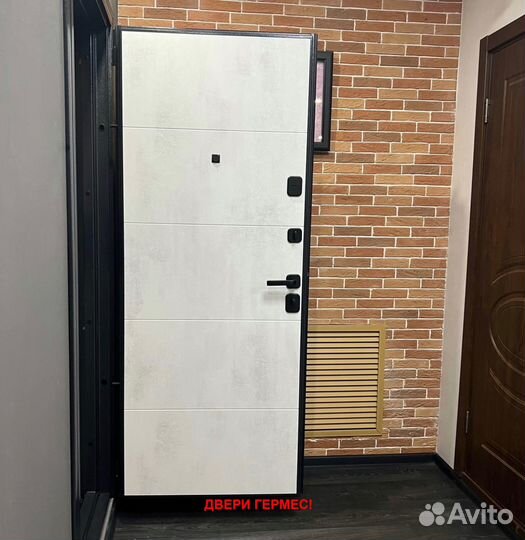 Дверь входная в дом с бесплатной установкой