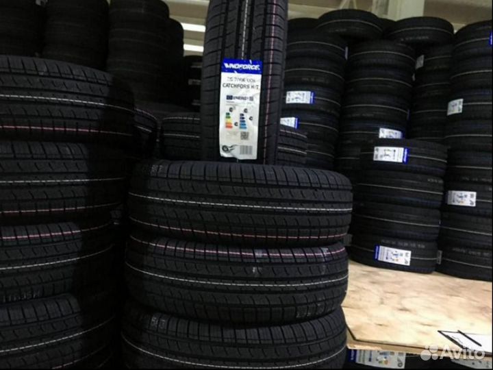 Windforce CatchFors H/T 215/70 R16 100H