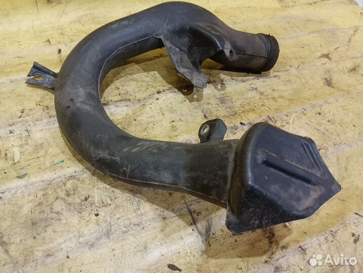 Воздухозаборник Toyota RAV 4 2006-2013 Тойота рав