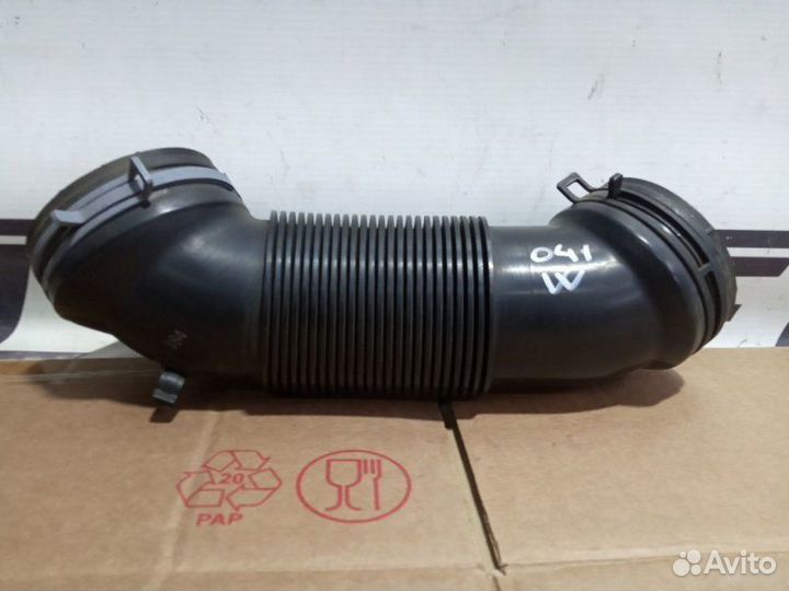 Патрубок воздушного фильтра Volkswagen Golf 6 Gti