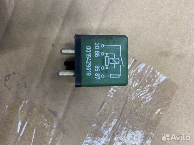 Реле бензонасоса Мерседес w124 купить в Москве, цена 1 000 руб ...