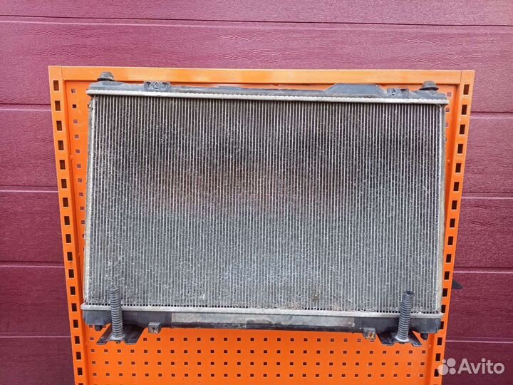 Радиатор Тойота 422133-2730