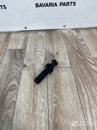 Форсунка омывателя фар левая Bmw X1 E84 2.0 N20