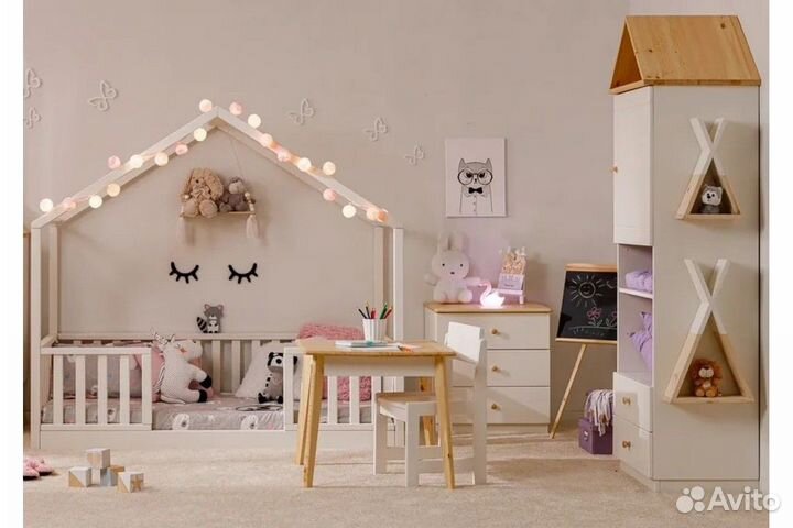 Детская кровать-домик напольная Монтессори