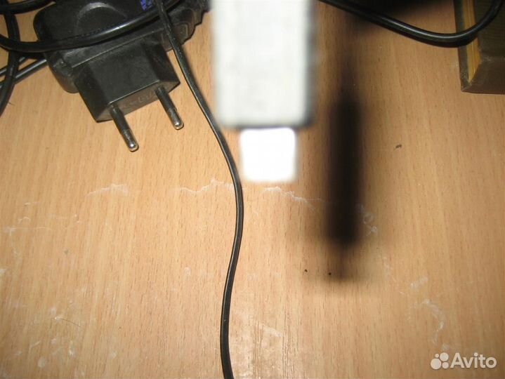 Зарядное устройство для телефона