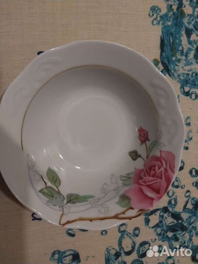 Салатник фарфоровый