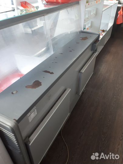 Холодильная витрина бу