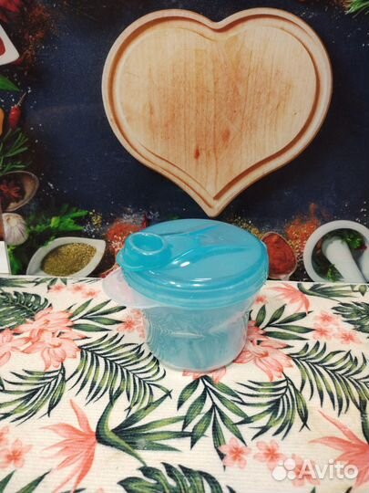 Контейнер для детской смеси