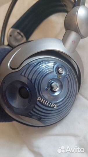 Беспроводные наушники Philips на блок-базе