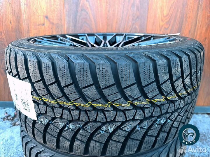 R19 Kumho WinterCraft WP71 275/35, PCD 5x112 DIA 66.6