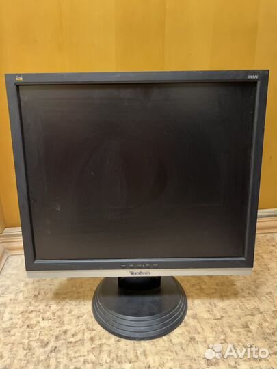 Монитор Viewsonic VA916