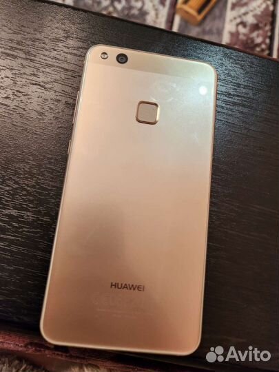 HUAWEI P10 Lite, 3/32 ГБ
