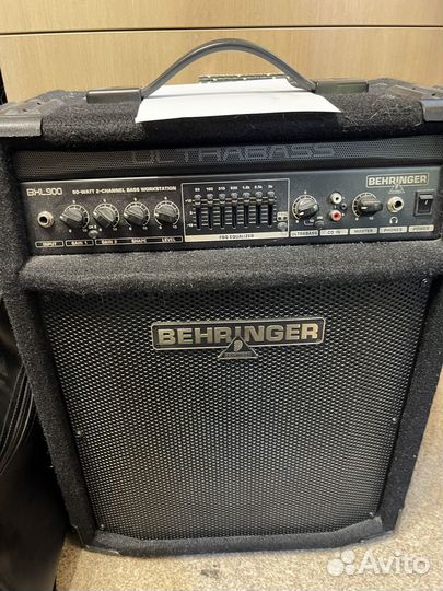 Комбоусилитель для бас гитары