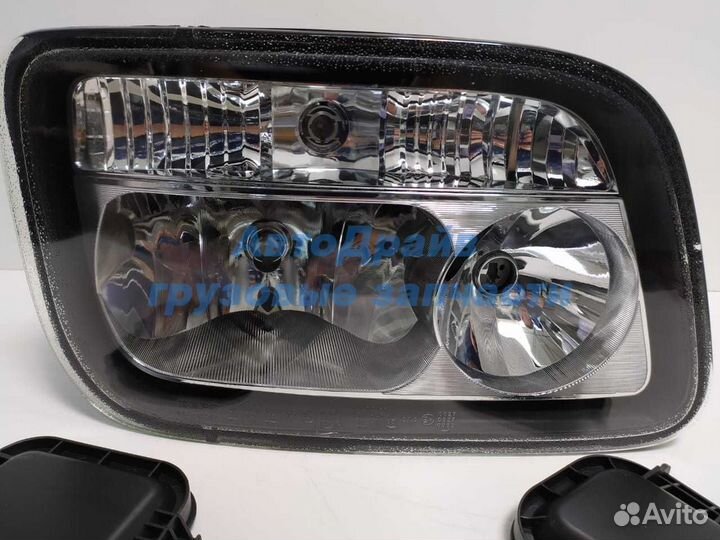 Фара Mercedes Actros правая A9438200261