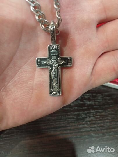 Серебряная мужская с крестиком