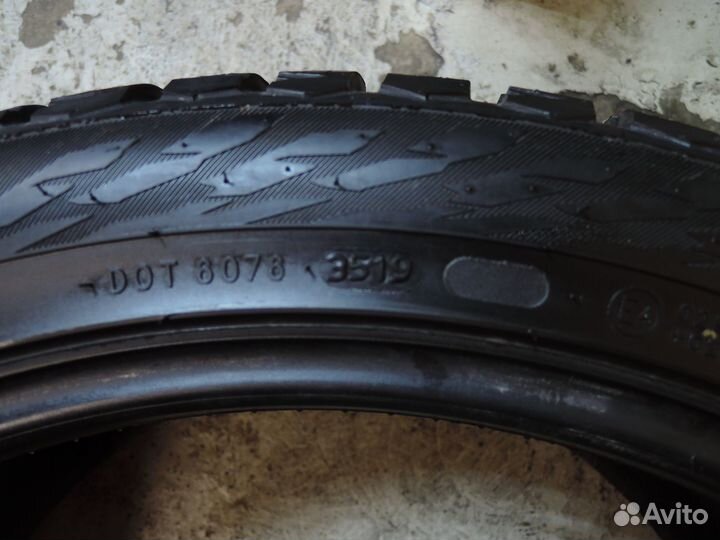 Nokian Tyres Hakkapeliitta 9 SUV 275/40 R21