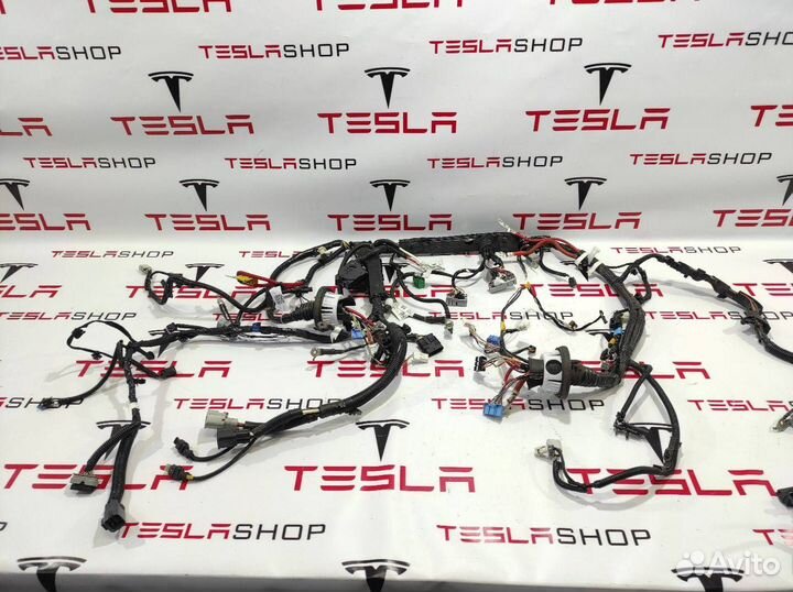 Проводка подкапотная Tesla Model 3 2018