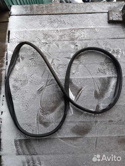 Уплотнитель дверного проема Fiat Grande Punto