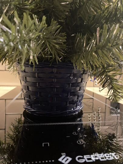 Елка искусственная в горшке 65 см