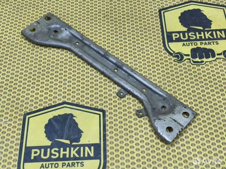 Кронштейн кузова Volkswagen Teramont CA1 cxda 2018