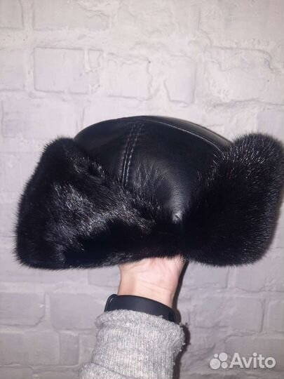 Меховая мужская шапка