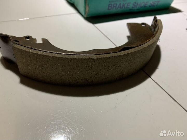 Колодки зад Lancer Colt Cube Tiida Wingroad