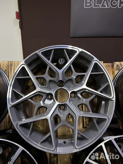 CrossStreet 7,5x18/5x114,3 ET45 D67,1 CR-20 GMF