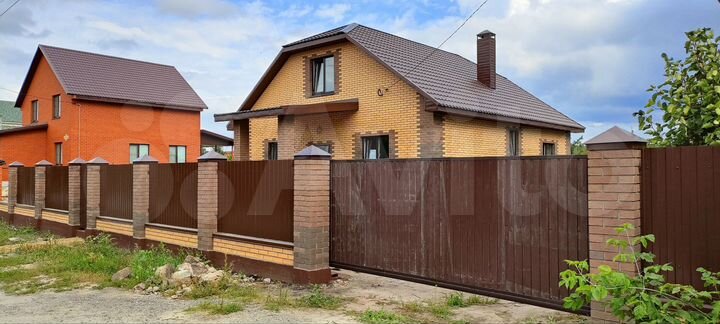 Коттедж 169,2 м² на участке 12 сот.