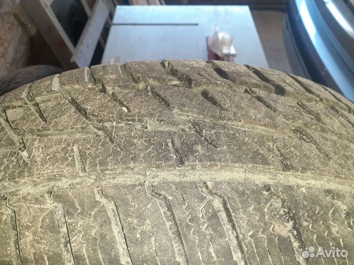 Matador MP 92 Sibir Snow M+S 215/70 R16 100