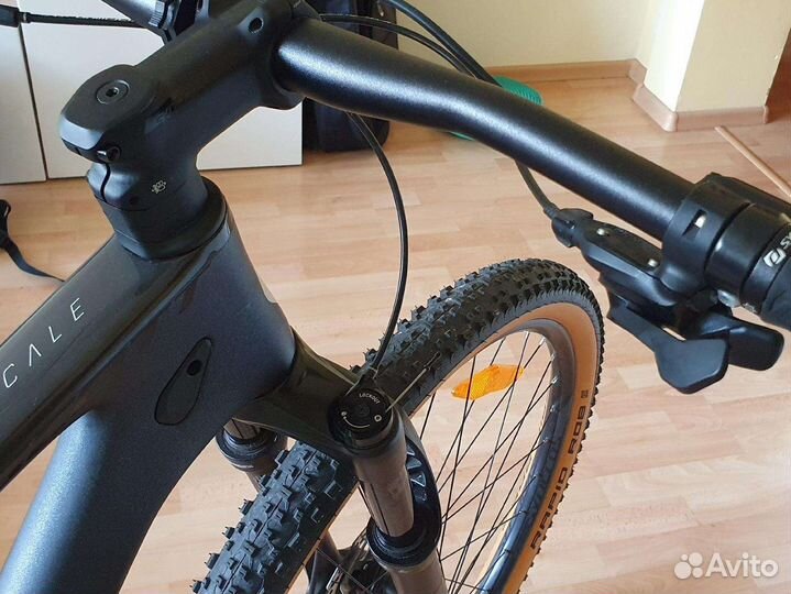 Карбоновый Scott Scale 940