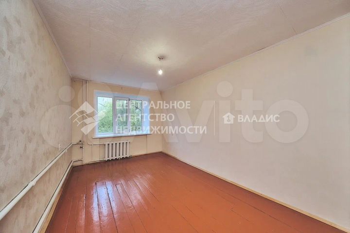 Комната 16 м² в 1-к., 4/5 эт.