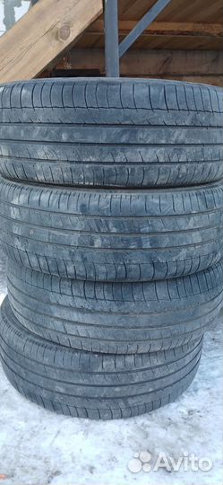 Michelin Latitude Cross 225/60 R18