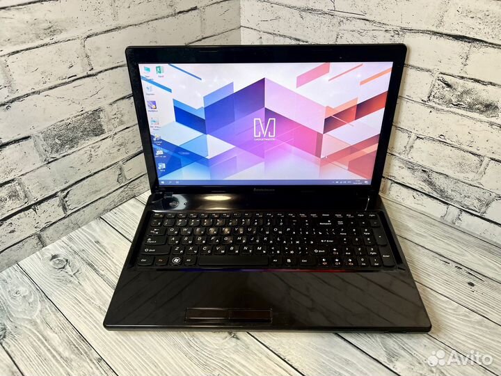 Офисный ноутбук Lenovo