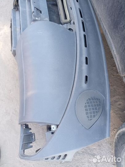 Торпедо Fiat Brava