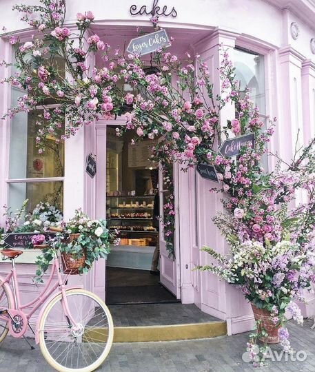 Оформление входной группы, декор цветами