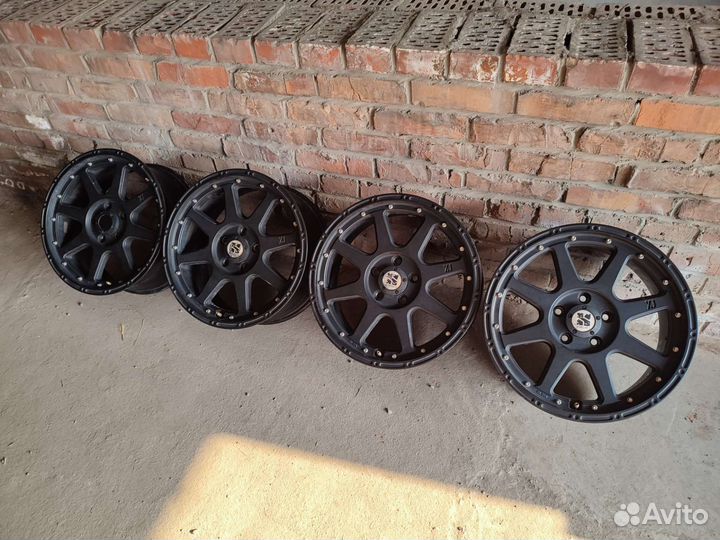 Литые диски Extreme XJ R17 5х114.3