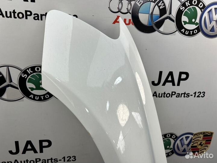 Крыло переднее левое Audi A4/RS4/S4