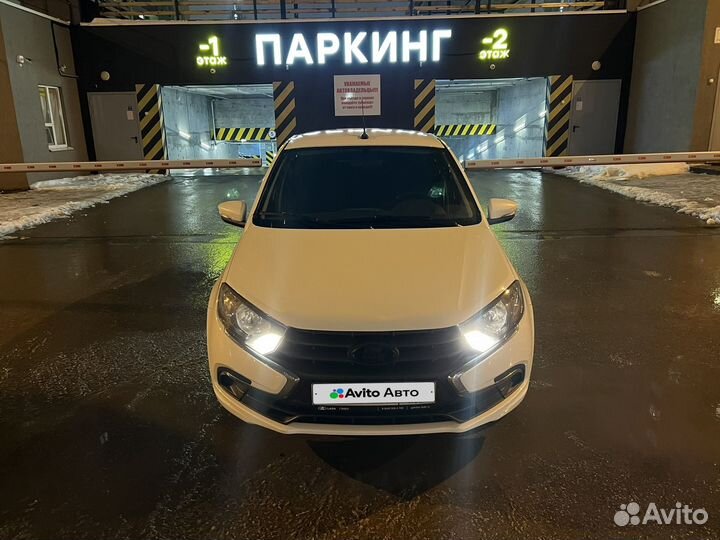 LADA Granta 1.6 AT, 2021, 44 794 км