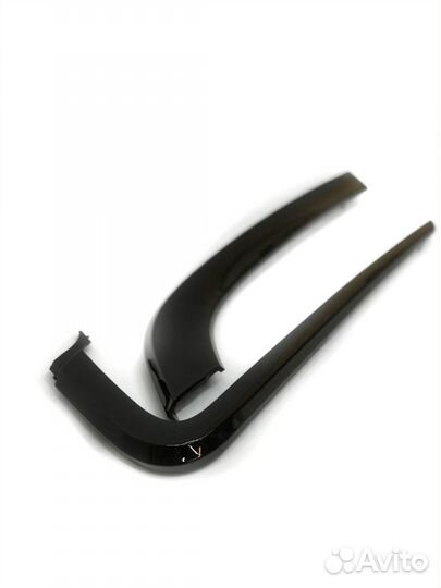 Молдинги переднего бампера(Иксы) Веста