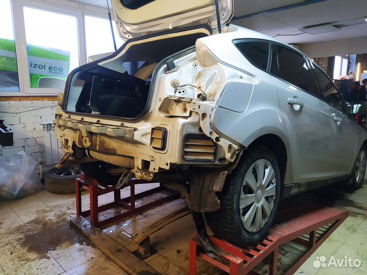 Фаркоп для Ford Focus 3 Форд Фокус 3 хэтчбек