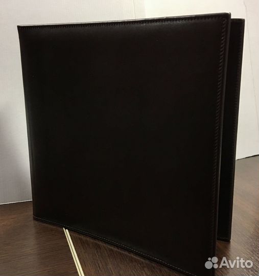 Кожаная папка для документов