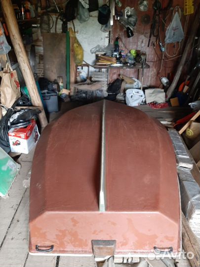 Стеклопластиковая лодка