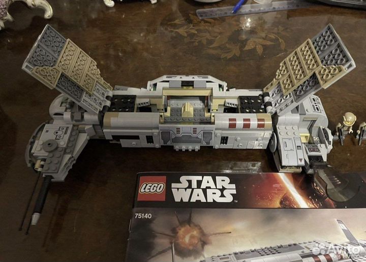 Lego Star Wars 75140 Десантный корабль Сопротивлен