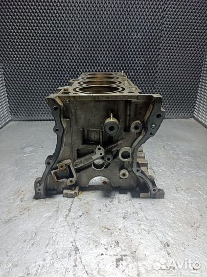 Блок цилиндров Hyundai Sonata 5 NF 2007 211002G262