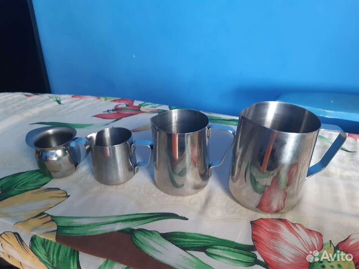 Питчер для молока, молочник