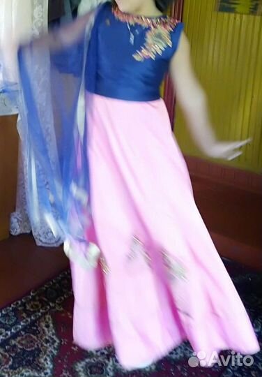 Индийская одежда, лехенга чоли для девочки 152-158